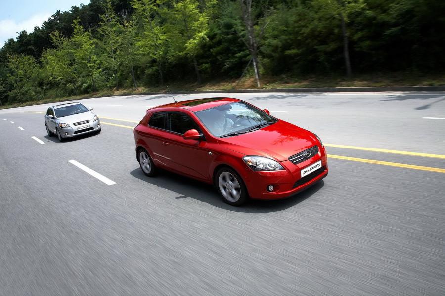  Kia pro_cee&rsquo;d 2008 года  (фото 177 из 182)